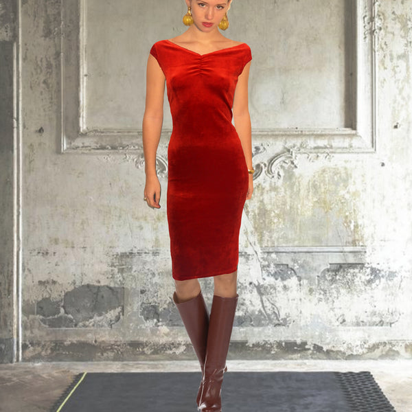 velours jurk met kapmouwtje en boothals / velvet pencil dress