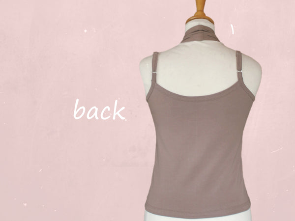 hemdje met halter sjawl kraag van bio katoen / organic cotton singlet with V neck