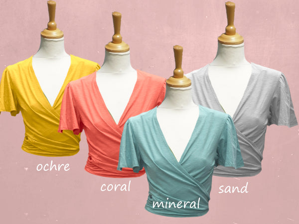 Knoop bolero met vlindermouwtje / Wrap bolero