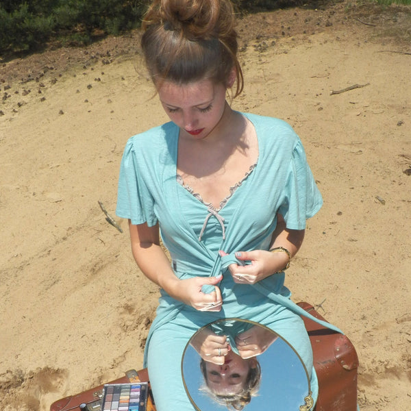 Knoop bolero met vlindermouwtje / Wrap bolero