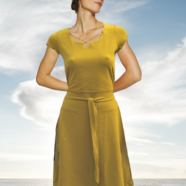 tricot jurkje met bijzondere hals / jersey dress with beautiful neckline