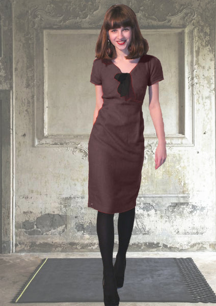 linnen jurkje met "black tie"/ linen dress black tie