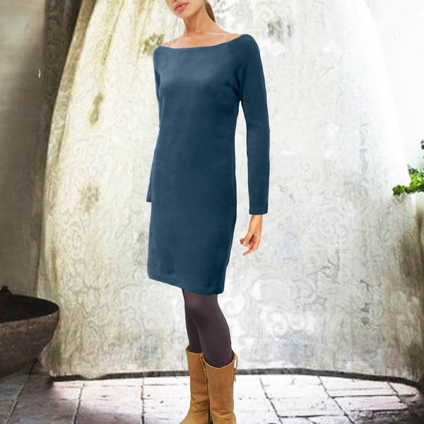 Velours kokerjurkje met boothals / Velvet pencil dress with boatneck