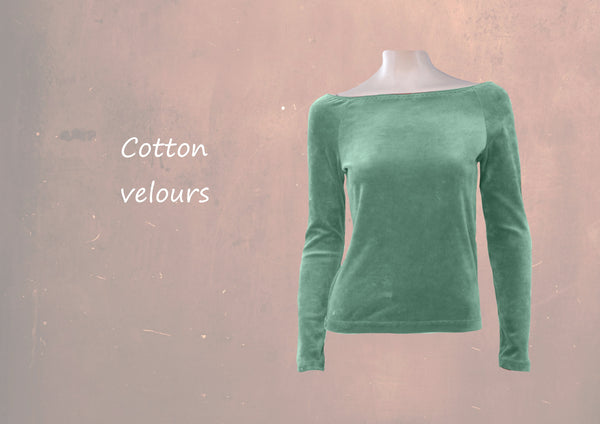 Basic shirt met boothals in nicky velours/ Basic velvet shirt with boatneck