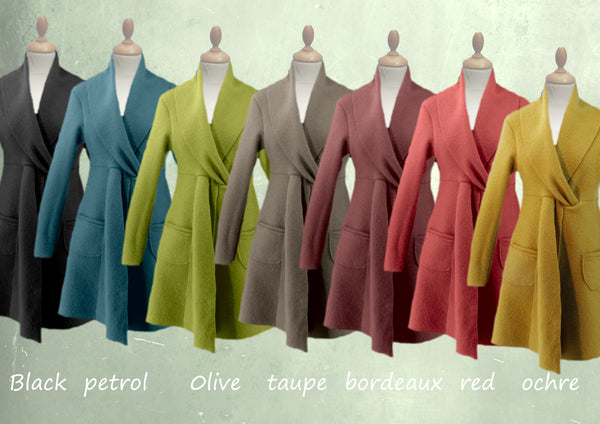 Wollen jas met sjawlkraag / Wool jacket with shawl collar