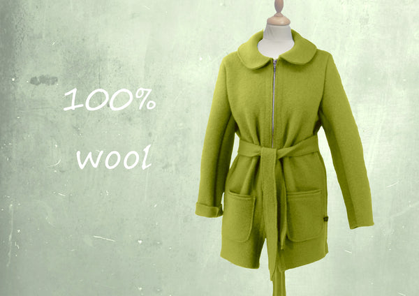 Wollen vest-jas van gekookte wol / Jacket made of boiled wool