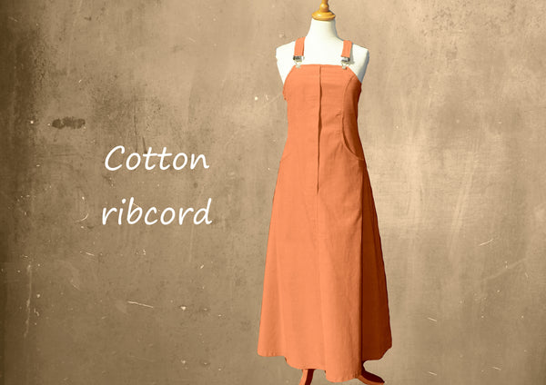 Maxi overgooier in katoenen ribcord/ Corduroy maxi pinafore dress