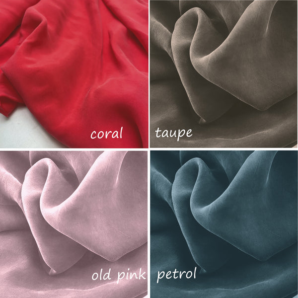 Cupro A- lijn blousje met boothals  / Cupro A-line blouse