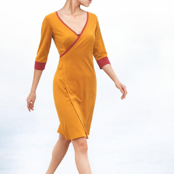 biologisch katoenen overslag jurkje  / organic cotton wrap dress,