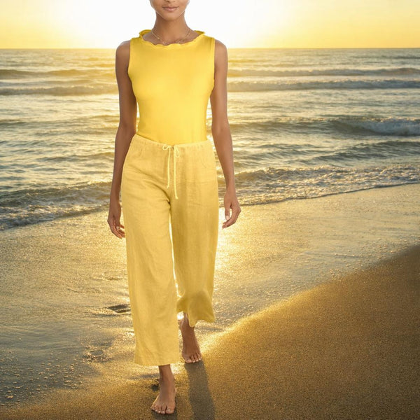 Tencel hemdje met geschulpt boordje/ Tencel camisole with sculpted collar