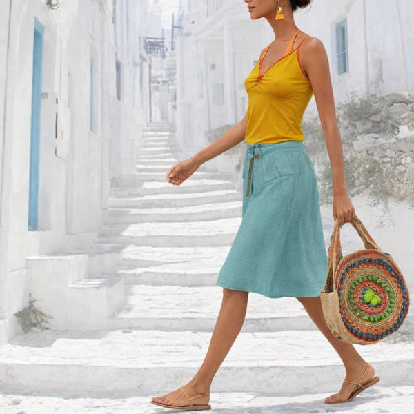 klokrokje van gewassen linnen met losse heupriem,  billowing skirt made of washed linen with separate belt