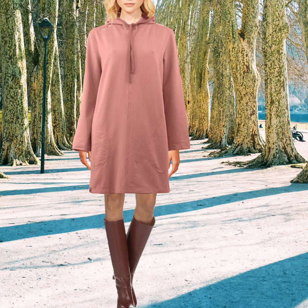 Sweater jurk gemaakt van soft sweat bio katoen/ Sweater dress made of soft brushed organic cotton