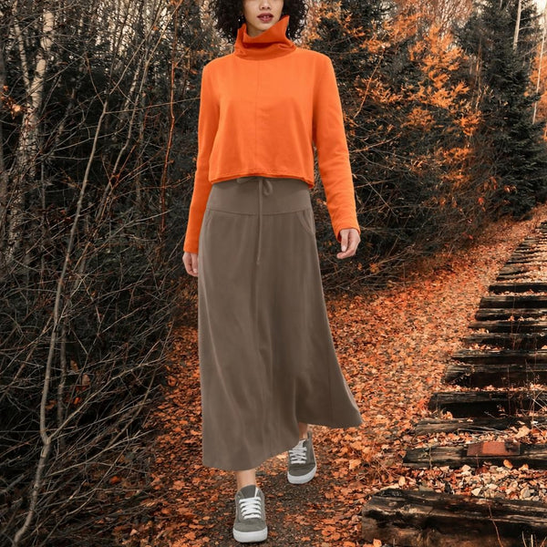 Cropped sweater van soft sweat bio katoen /Cropped sweater made of soft sweat organic cotton