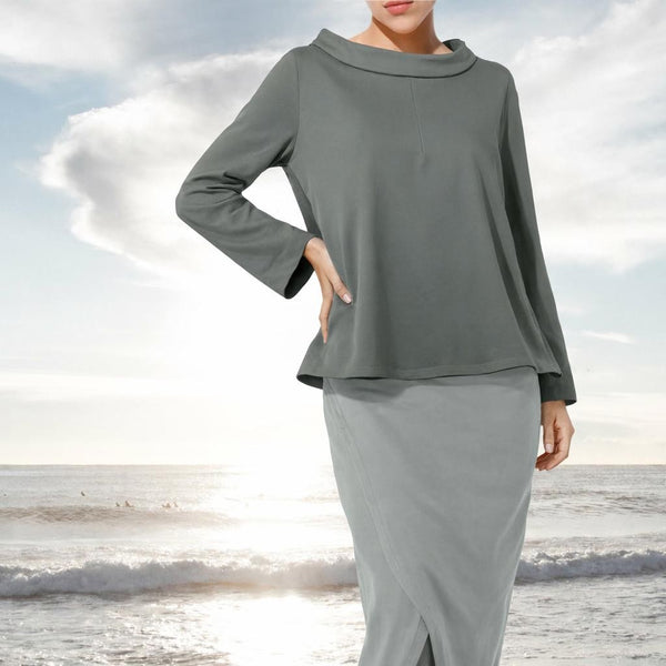 A-lijn sweater met boothals van soft sweat bio katoen /A-line sweater with boatneck made of soft sweat organic cotton