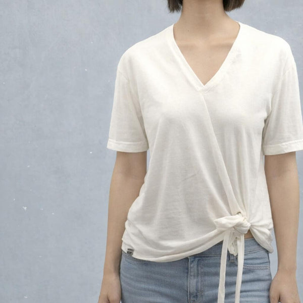 Knoop T shirt in linnen mix / Knotted  T shirt in linen mix