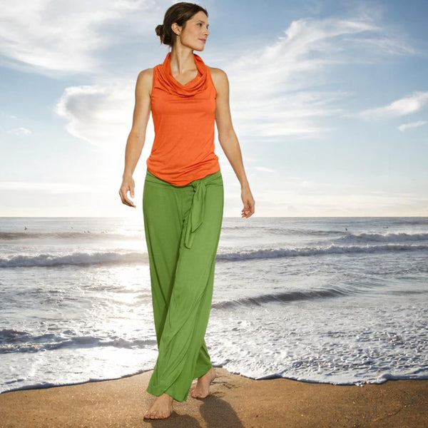 Tencel hemdje met drape hals/ Tencel camisole with drape collar