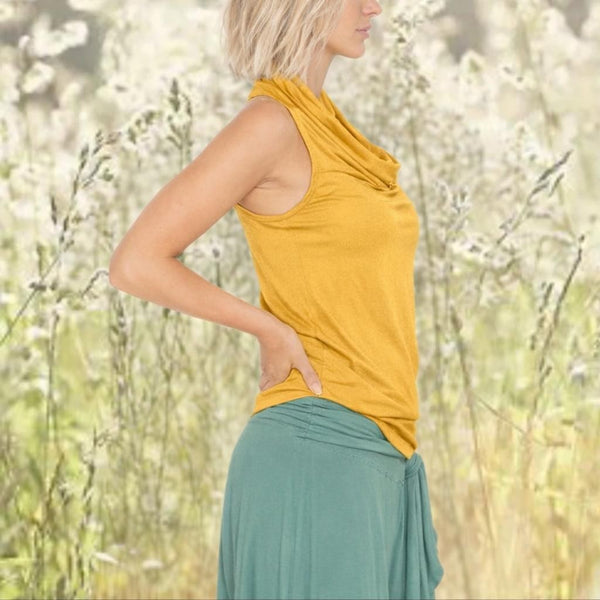 Tencel hemdje met drape hals/ Tencel camisole with drape collar