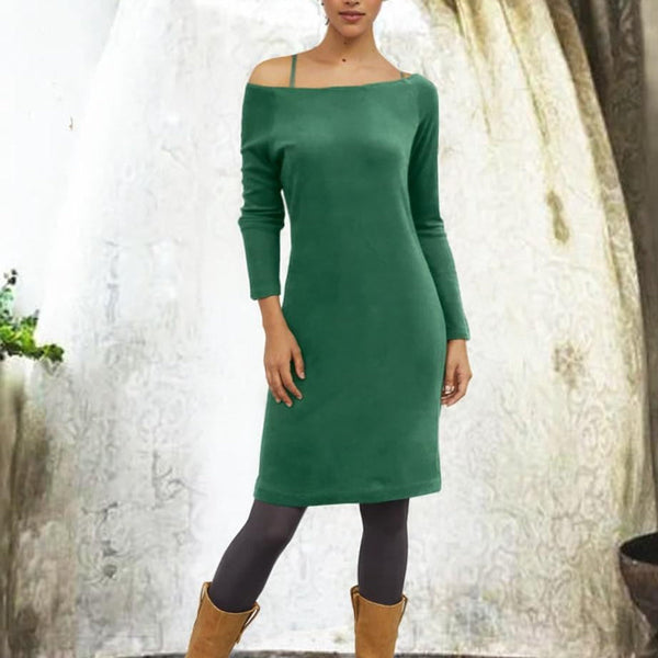 Velours kokerjurkje met boothals / Velvet pencil dress with boatneck