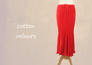 Velours maxi koker rok met volants/velvet maxi  pencil skirt with ruffles and scalloped hem