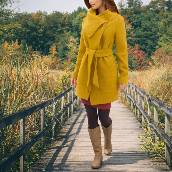 wollen vest-jas van gekookte wol / jacket made of boiled wool