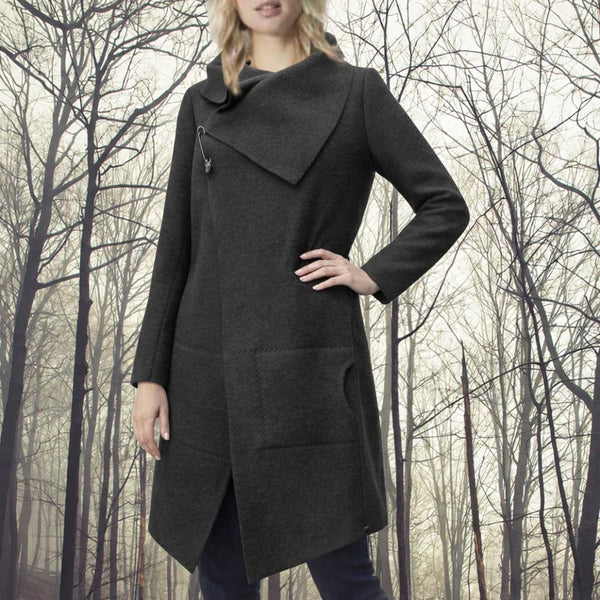 Lange wollen vest-jas van gekookte wol / jacket made of boiled wool