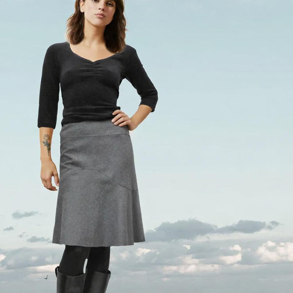 wollen rok in zandloper lijn /wool skirt in hourglass line