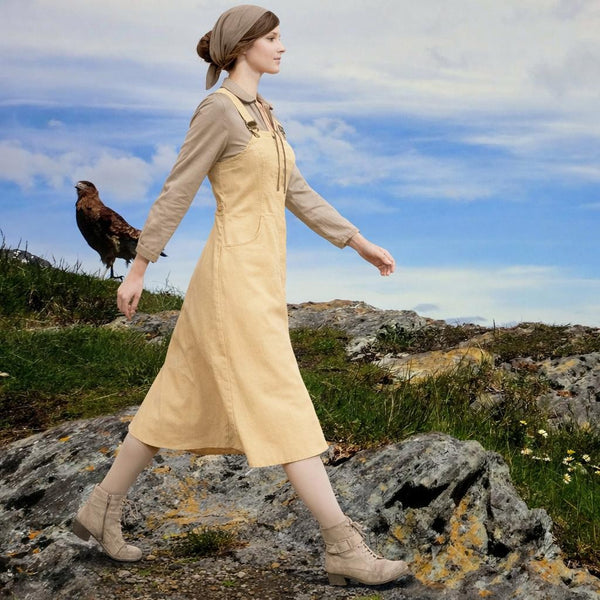 hippe overgooier in katoenen ribcord/ Trendy corduroy  pinafore dress