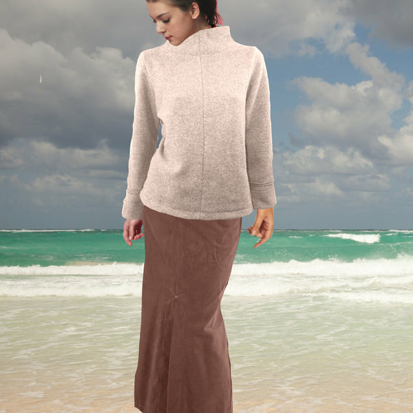 Merino wool sweater met hoge boord/ Merino wool sweater with high collar