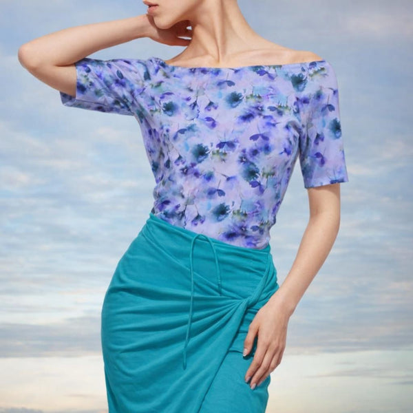 Flower print  T shirt met boothals/ flower printed  boatneck T shirt organic cotton