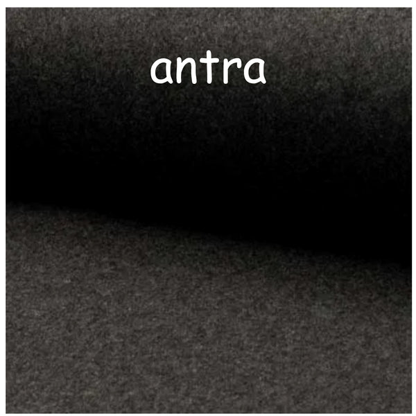 Lange wollen rok in zandloper lijn / Long wool skirt in hourglass line