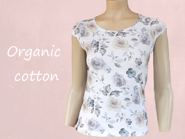 Flowerprint T shirt in biologische katoenen jersey/ flower printed T shirt organic cotton