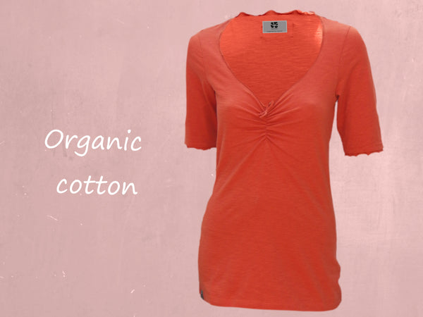 Romantisch shirt van zomerse slubtricot/ Cami made of organic cotton slubjersey
