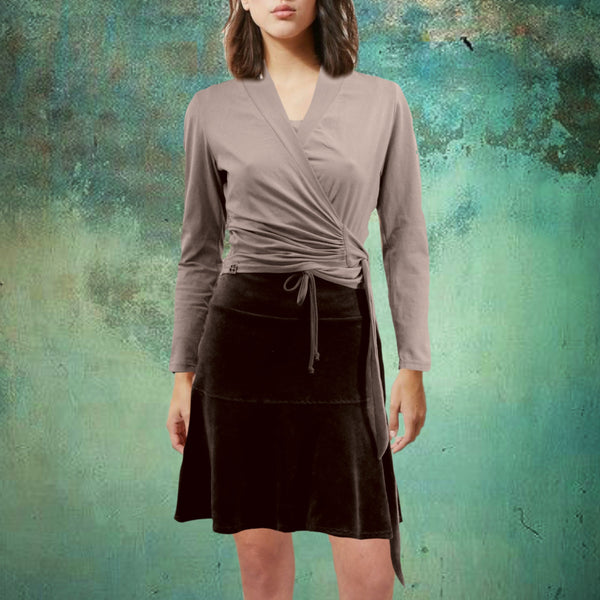 Klokrokje in soepele nicky velours / Billowing skirt in cotton velvet