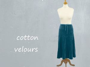 Midi rok in soepele nicky velours / Midi skirt in cotton velvet